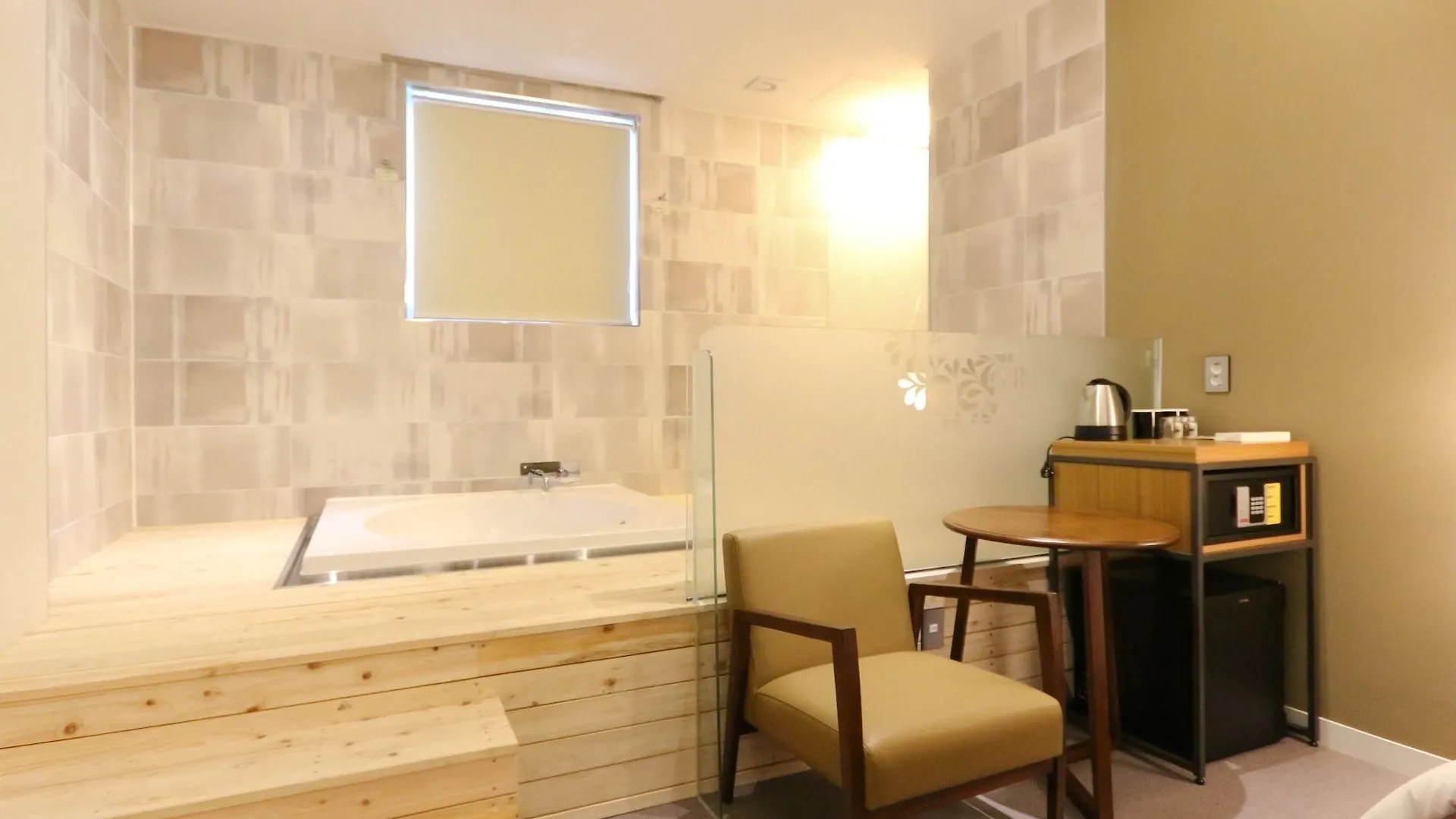 Best In City Hotel Busan 3*,